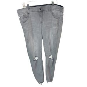 Torrid Grey Bombshell Super Soft Skinny Jeans 20R